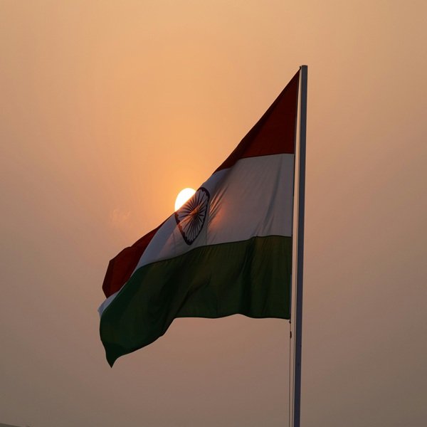 15 August Quotes in Hindi, Punjabi, and English