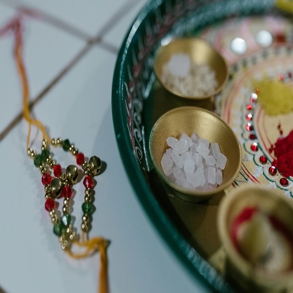 Happy Raksha Bandhan Wishes, Images, GIFs, Status in Hindi